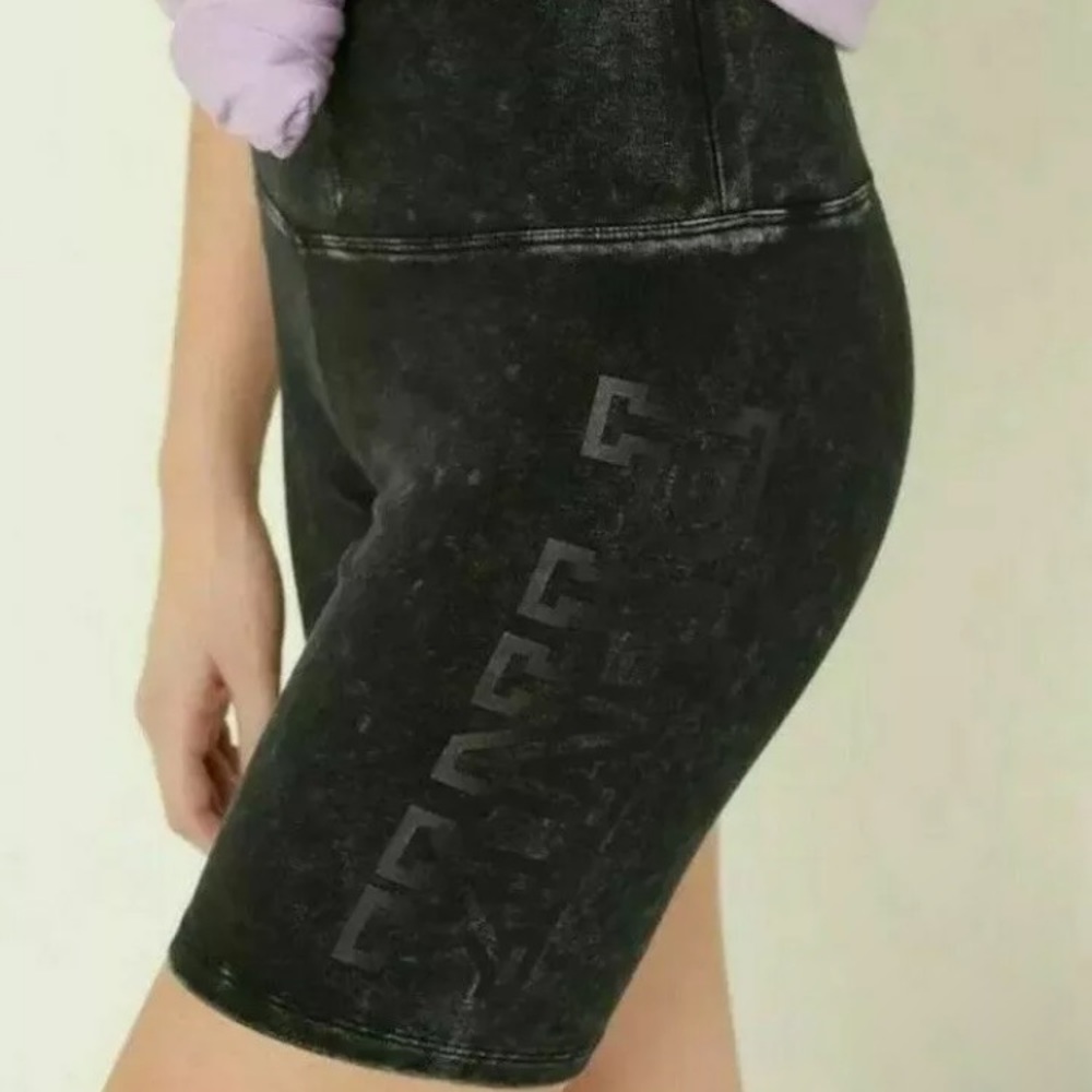 Women's Black Washed High-Waist Bike Shorts